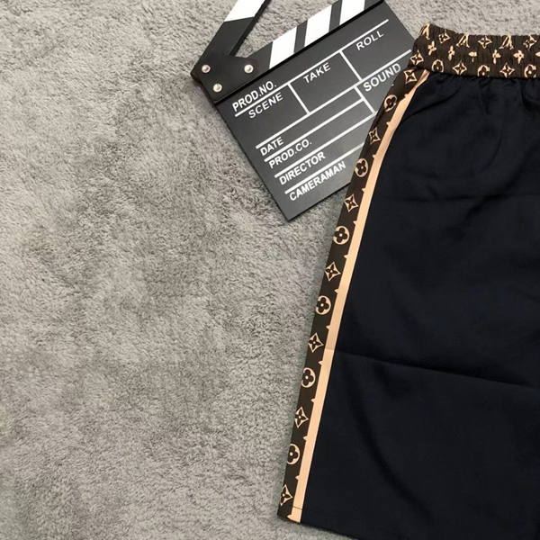 ブランドハーフパンツ着用イメージ